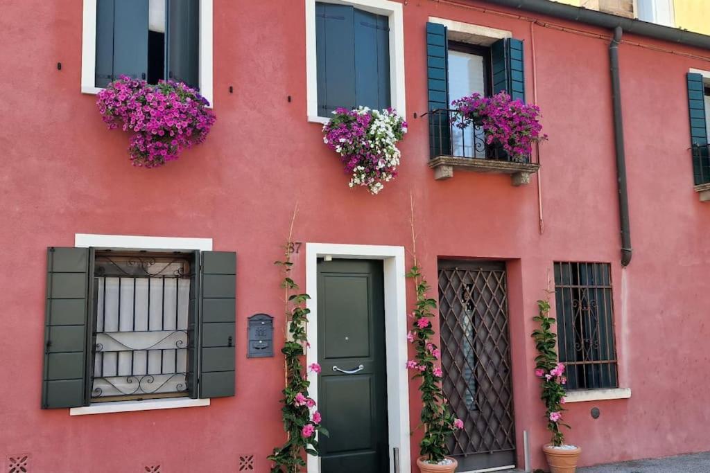 Storico Alloggio Fronte Piazza In Borgo Portello Padoue Extérieur photo